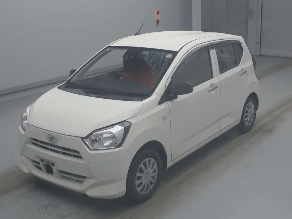 Daihatsu Mira e:S LA350S 2021